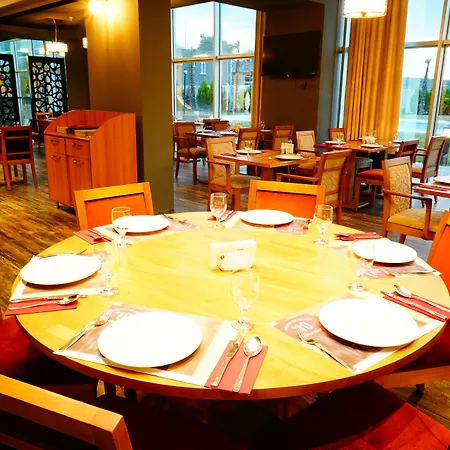 Ramada By Wyndham Hotel Soma