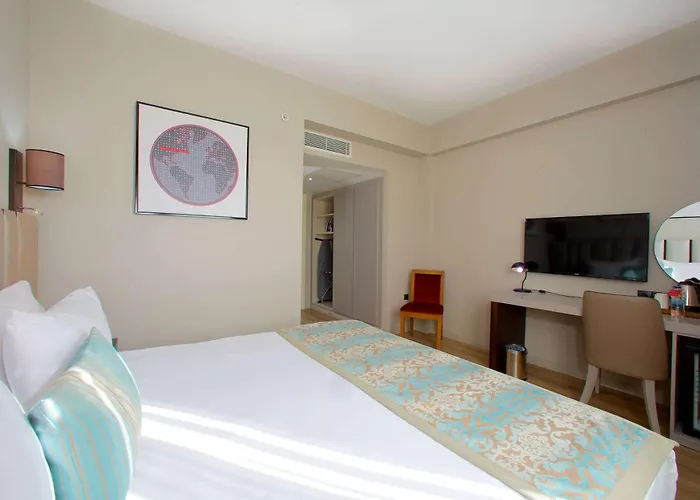 Hotel Ramada By Wyndham Soma