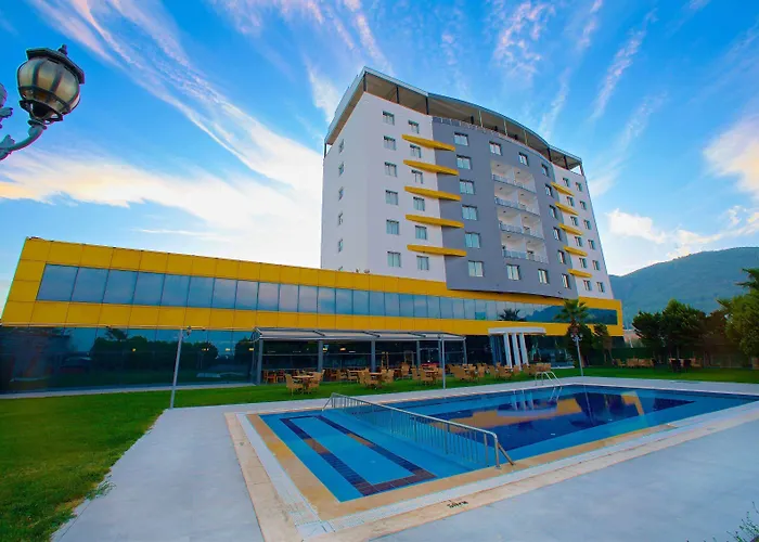 Hotel Ramada By Wyndham Soma Soma