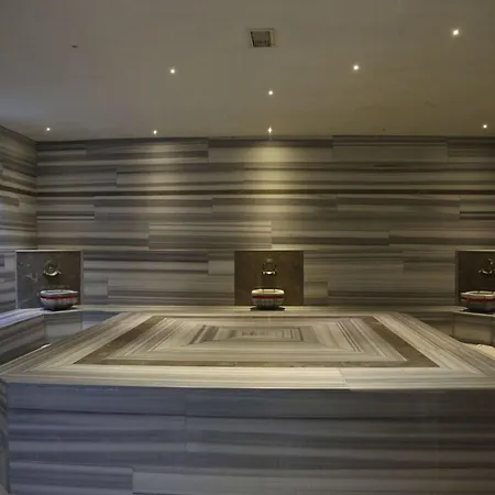 Hotel Ramada By Wyndham Soma 4*