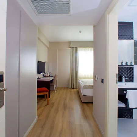 Ramada By Wyndham