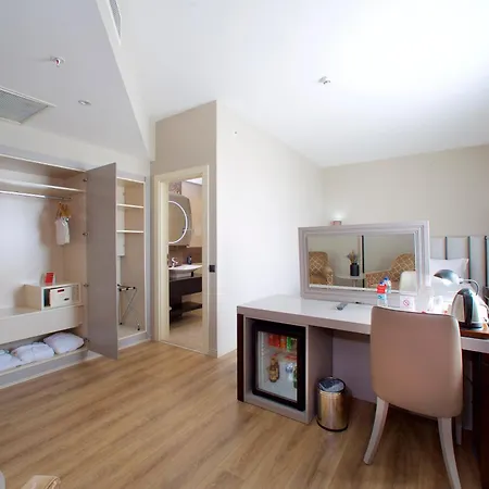 Ramada By Wyndham Soma