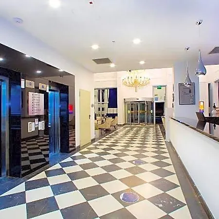 Ramada By Wyndham 4*