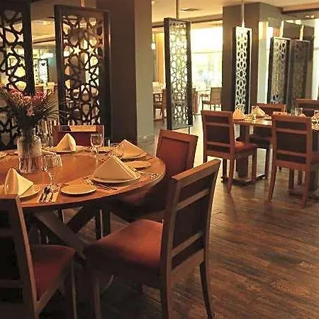 Otel Ramada By Wyndham