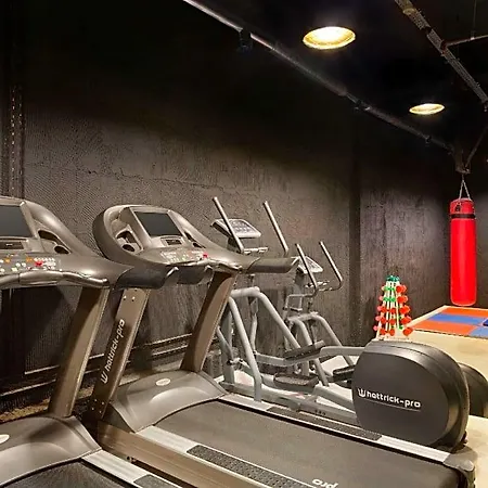 Ramada By Wyndham 4*