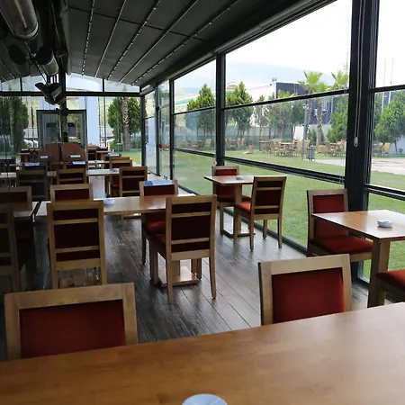 Otel Ramada By Wyndham 4*