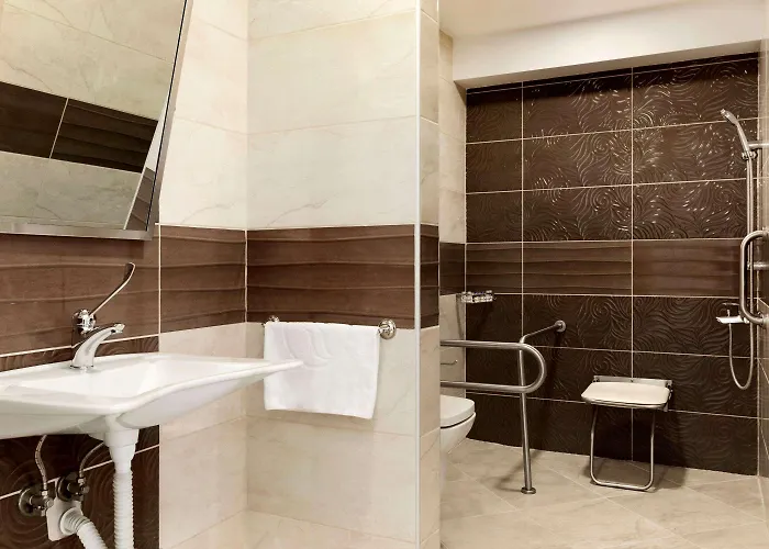 Ramada By Wyndham Hotel Soma