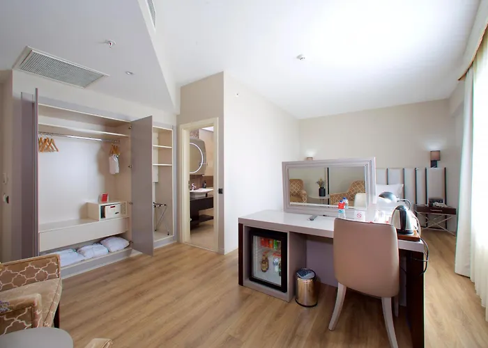 Ramada By Wyndham Soma